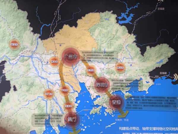 高素质人口流动与地区经济发展之关系的研究